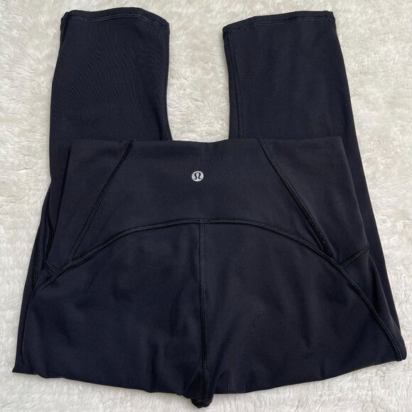 Lululemon #W6ADDS Women's Black Train Times Cropped Leggings Size 6 - Picture 1 of 10